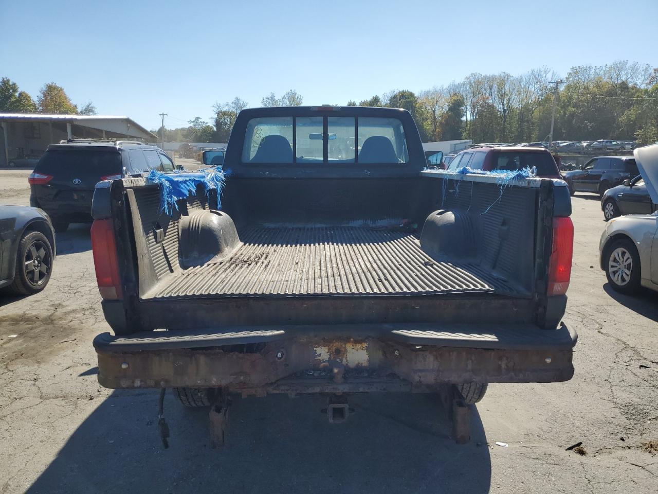 Lot #3276362795 1997 FORD F350