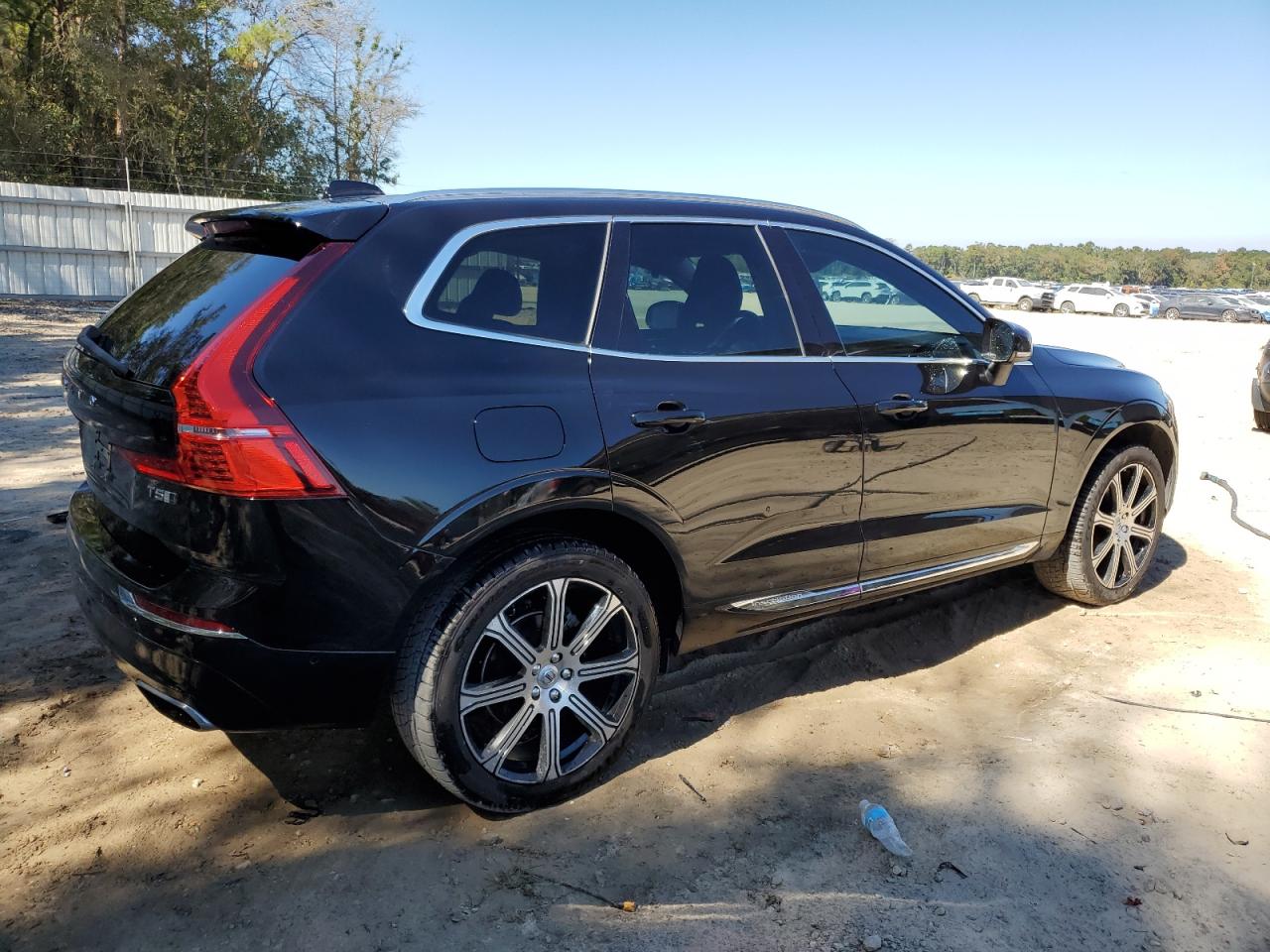 VOLVO XC60 T5 INSCRIPTION