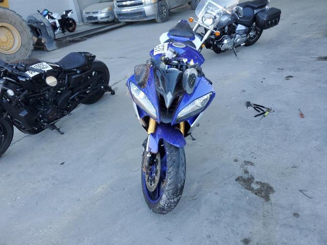 2015 YAMAHA YZFR6 - JYARJ16E4FA032610