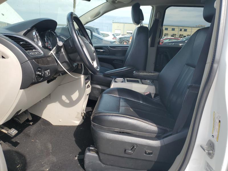 2015 CHRYSLER TOWN & COU - 2C4RC1BG7FR560403