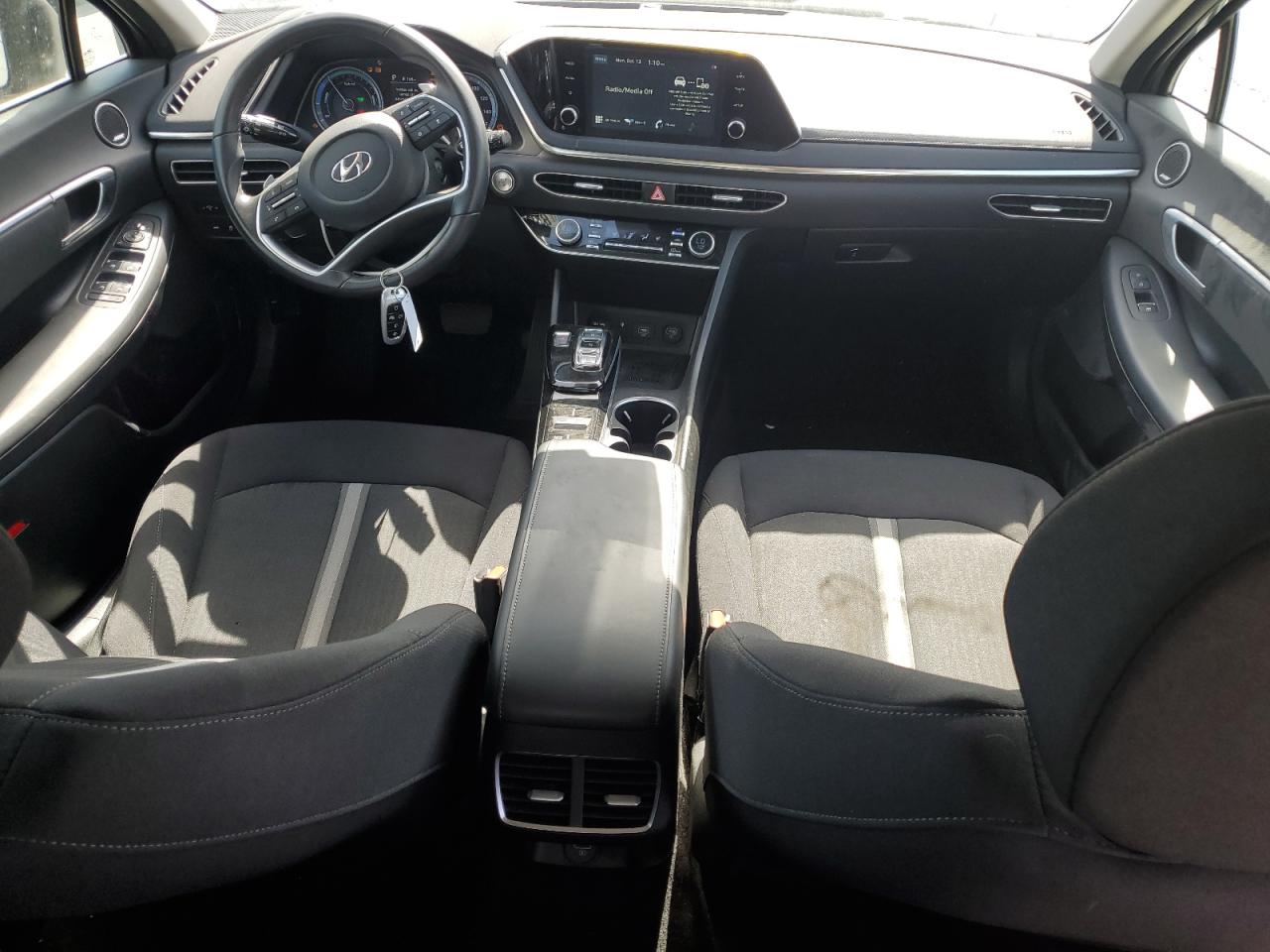 HYUNDAI SONATA HYBRID