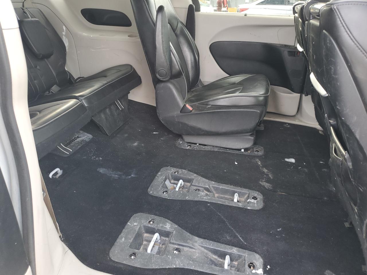 CHRYSLER PACIFICA HYBRID LIMITED