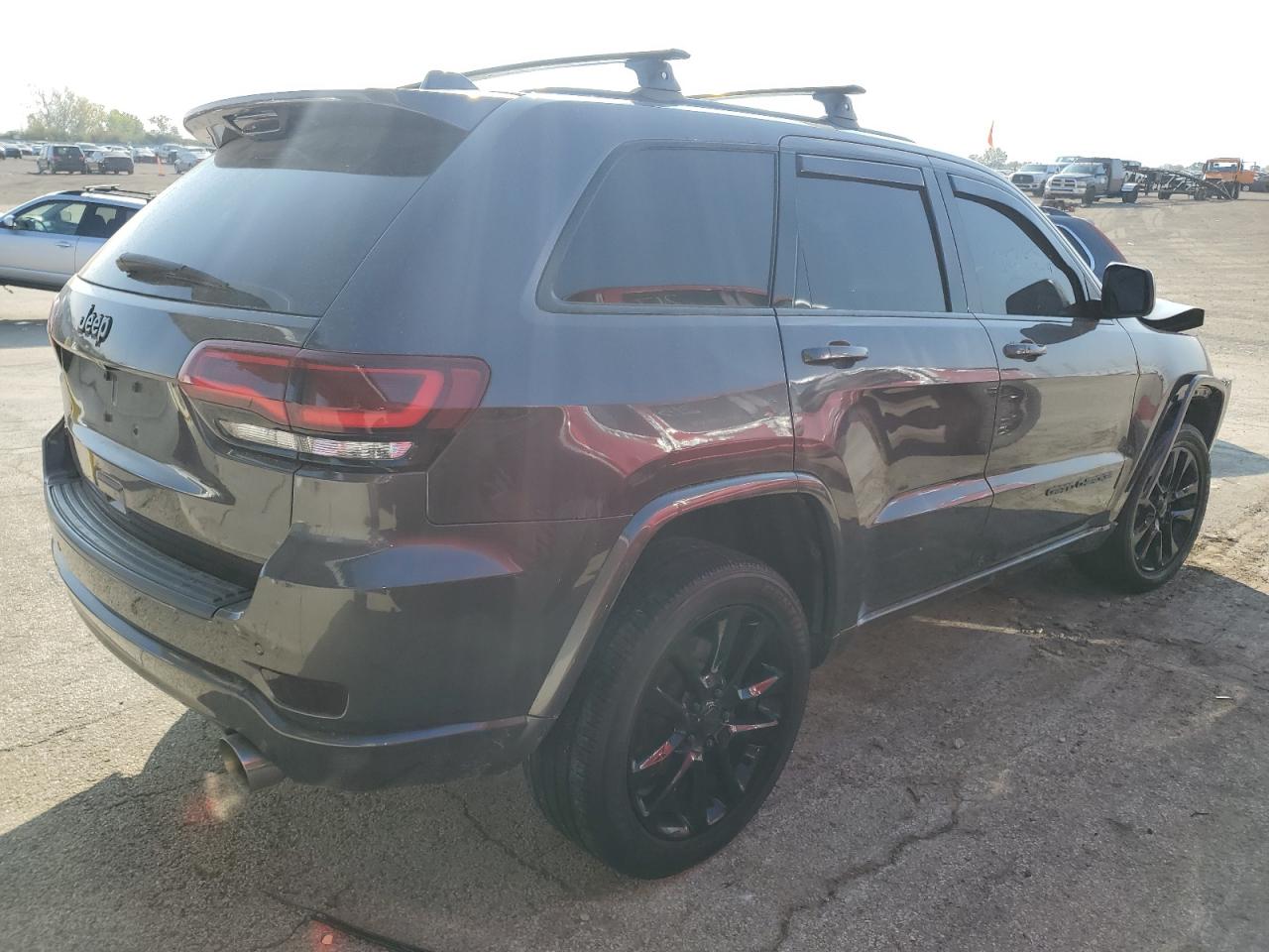 JEEP GRAND CHEROKEE LAREDO