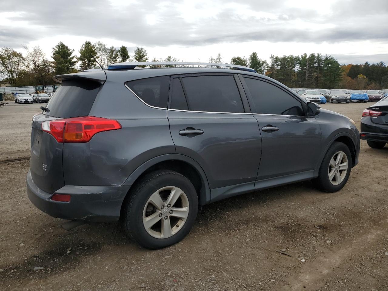 TOYOTA RAV4 XLE