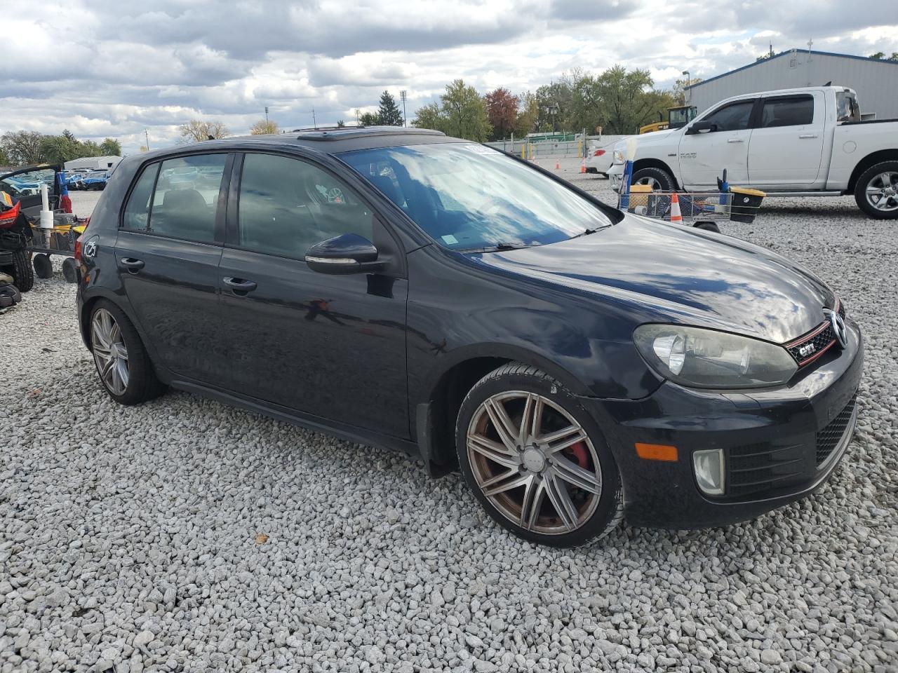 VOLKSWAGEN GOLF GTI