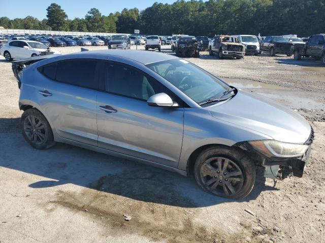 2017 HYUNDAI ELANTRA SE 5NPD84LF7HH108647