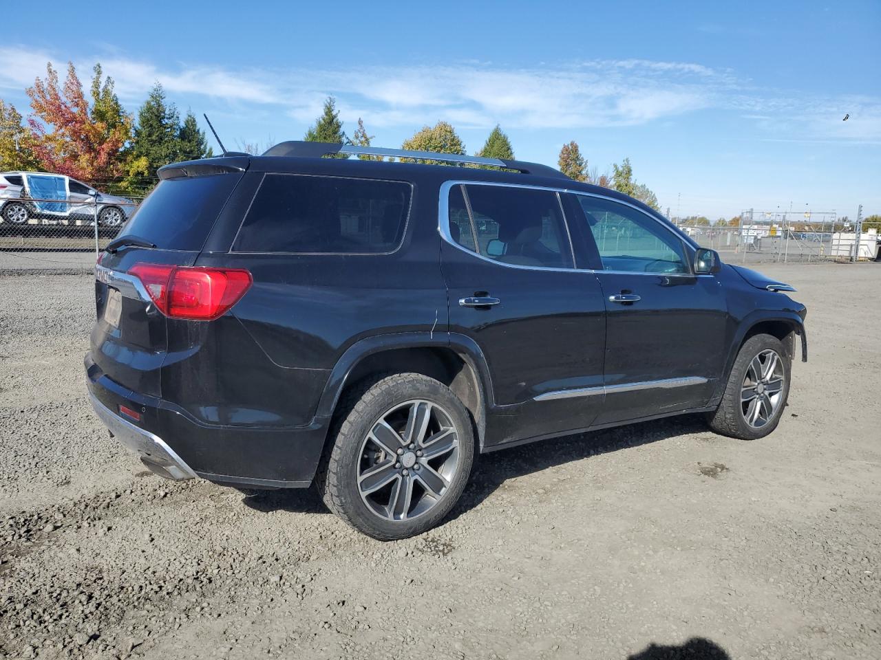 GMC ACADIA DENALI