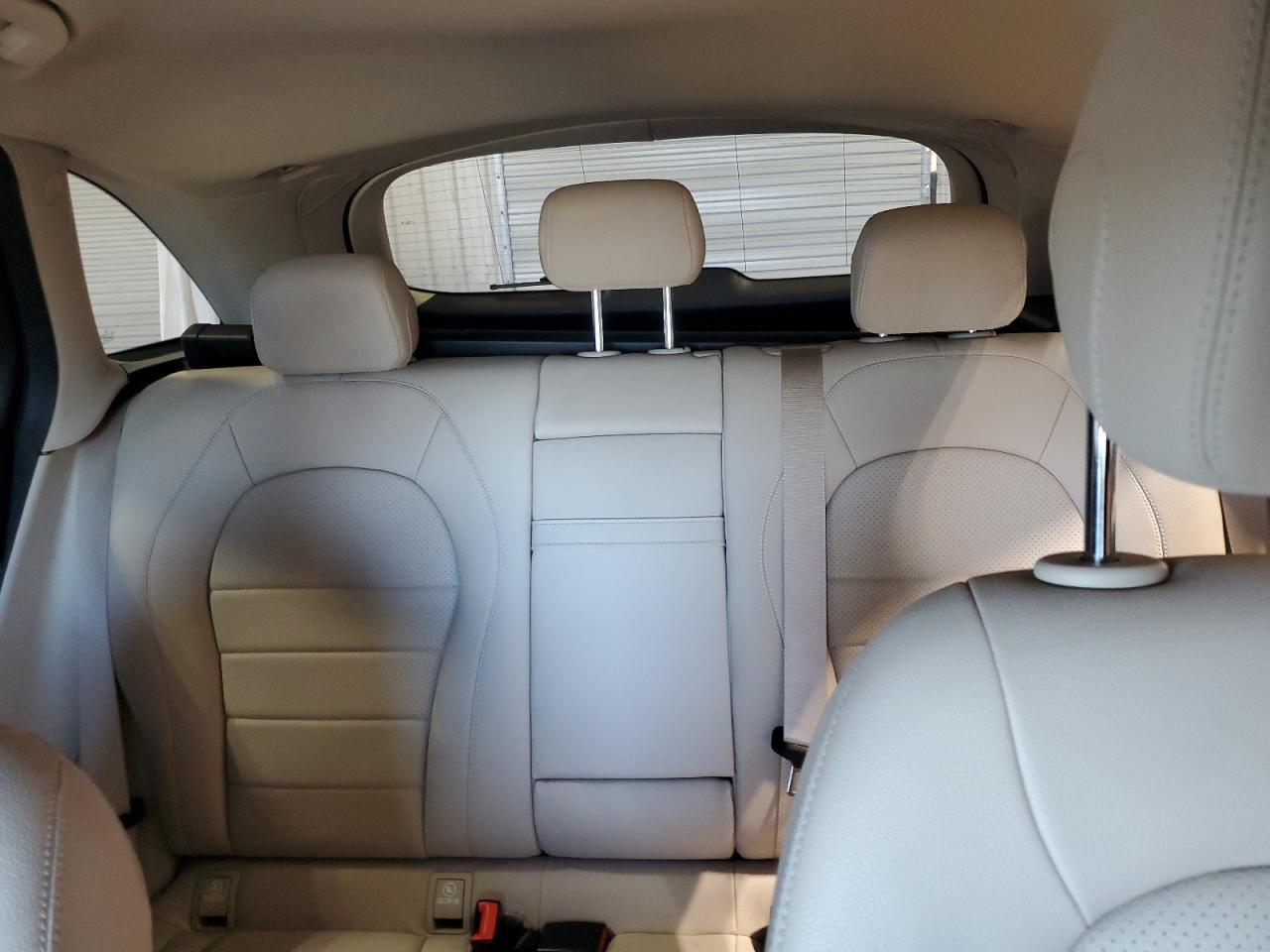 MERCEDES-BENZ GLC-CLASS 300 4MATIC