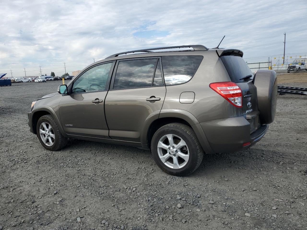 TOYOTA RAV4 LIMITED