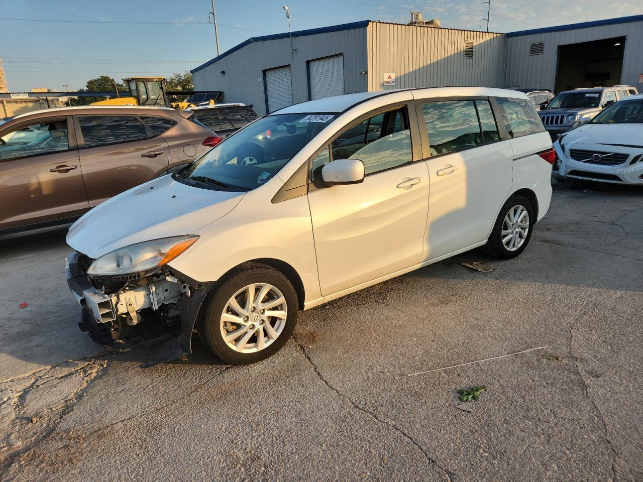 MAZDA 5