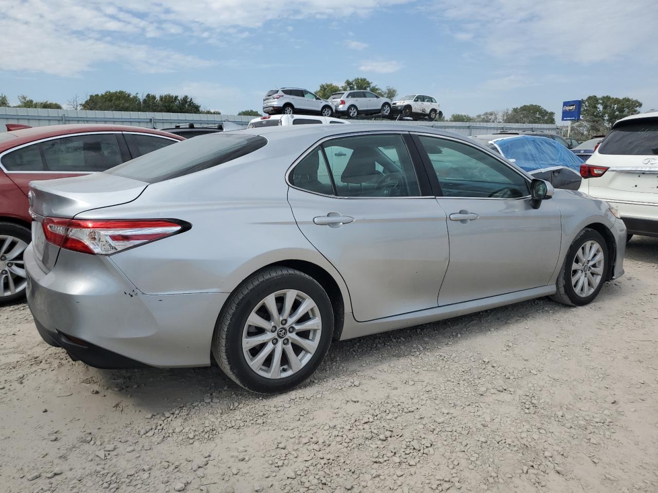 TOYOTA CAMRY LE
