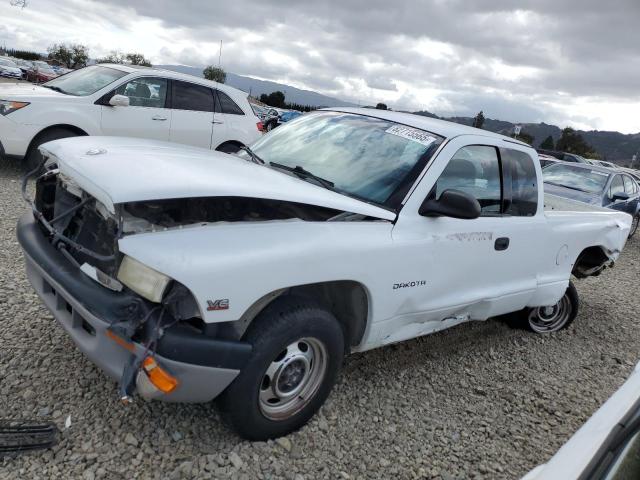 Global Auto Auctions: 2000 DODGE DAKOTA