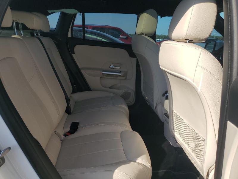 2025 MERCEDES-BENZ GLA 250 - W1N4N4GB5SJ645878