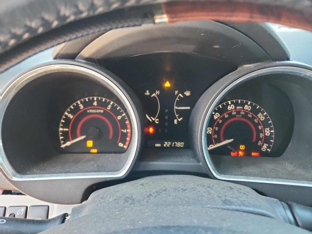 TOYOTA HIGHLANDER LIMITED