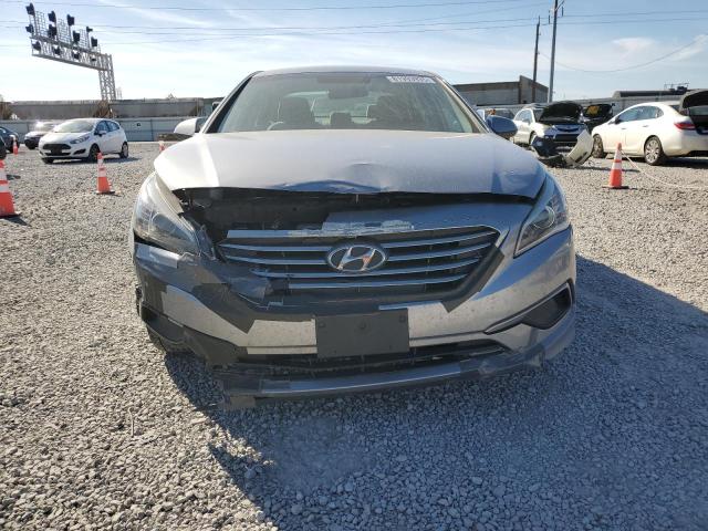 2017 HYUNDAI SONATA SE 5NPE24AF9HH521971