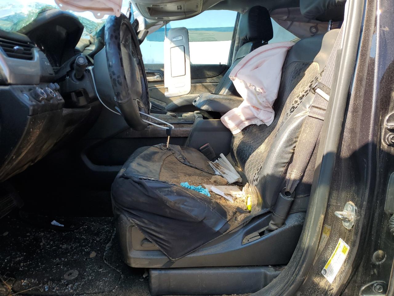 CHEVROLET TAHOE K1500 LS