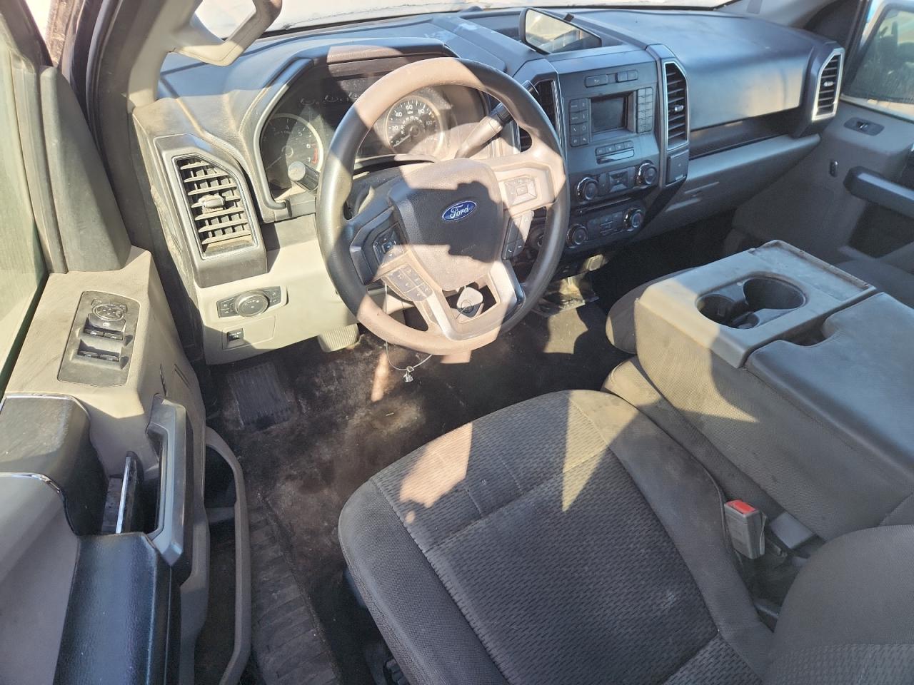 FORD F-150 SUPER CAB