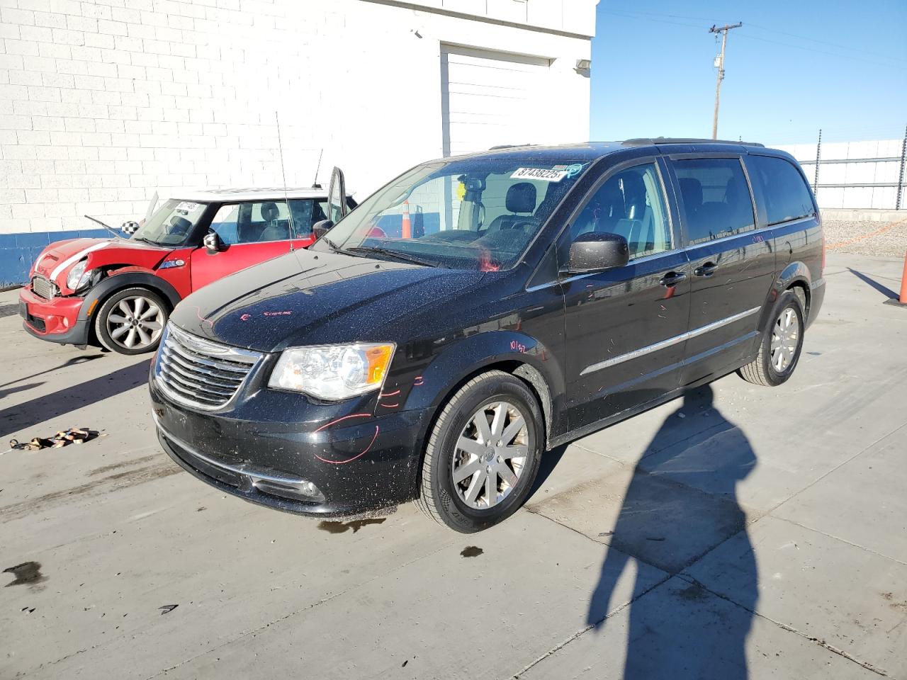CHRYSLER TOWN & COUNTRY TOURING