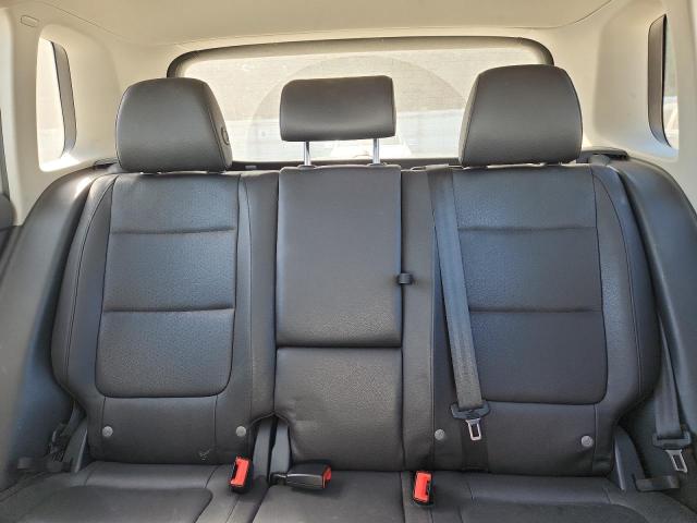 2017 VOLKSWAGEN TIGUAN S - WVGAV7AX8HK024164