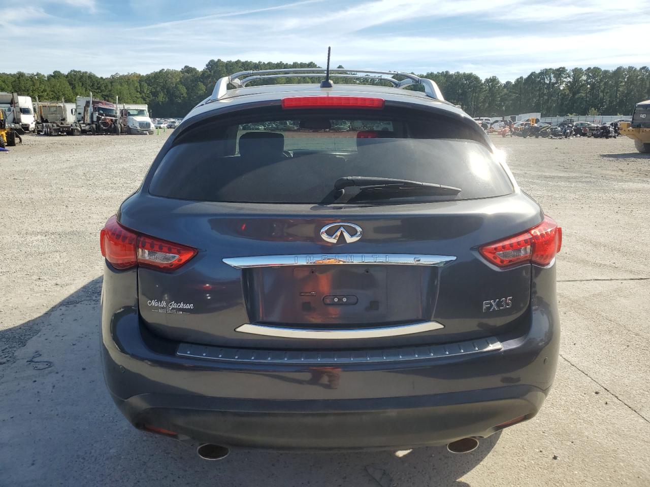 INFINITI FX35