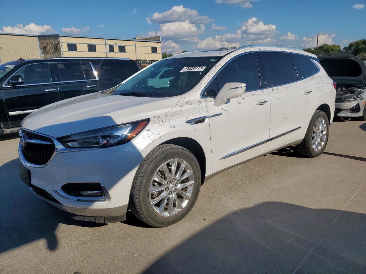 BUICK ENCLAVE ESSENCE