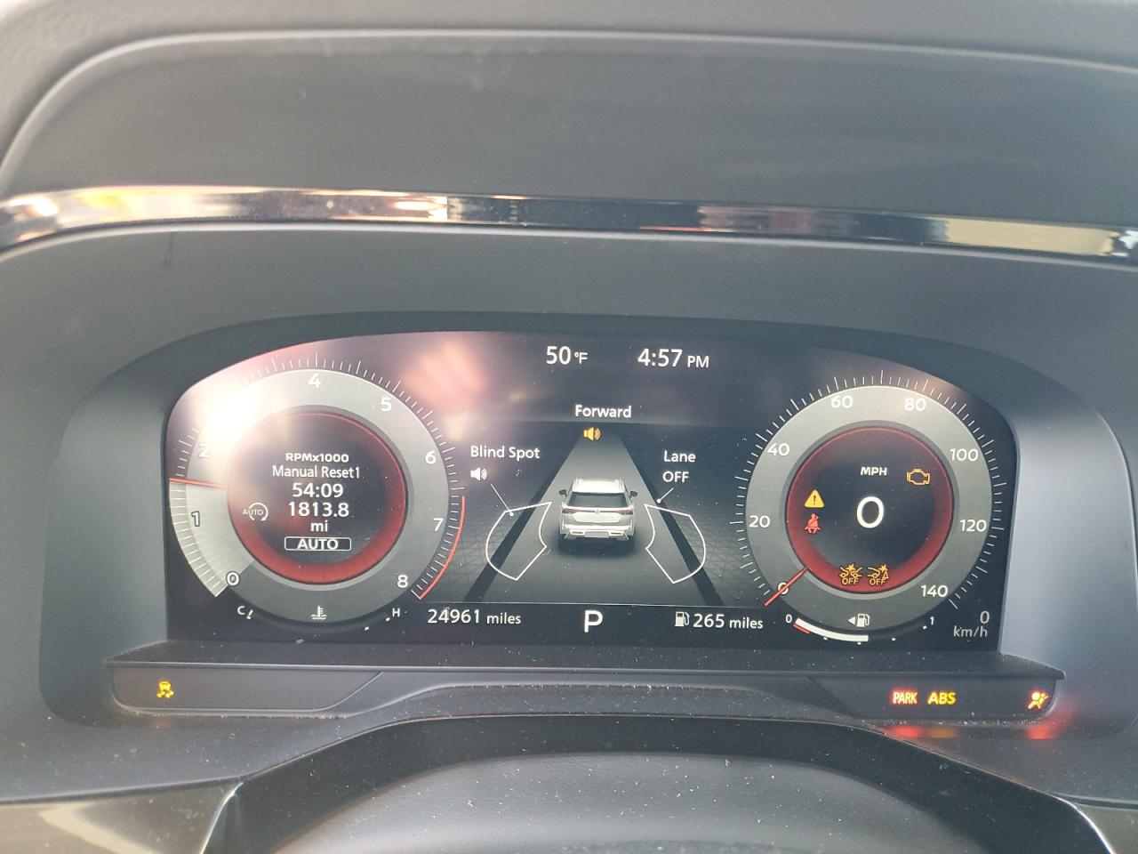 NISSAN PATHFINDER PLATINUM