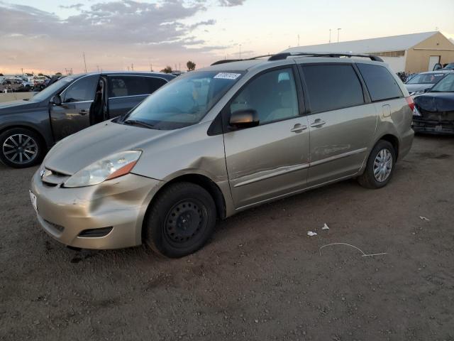 TOYOTA SIENNA CE