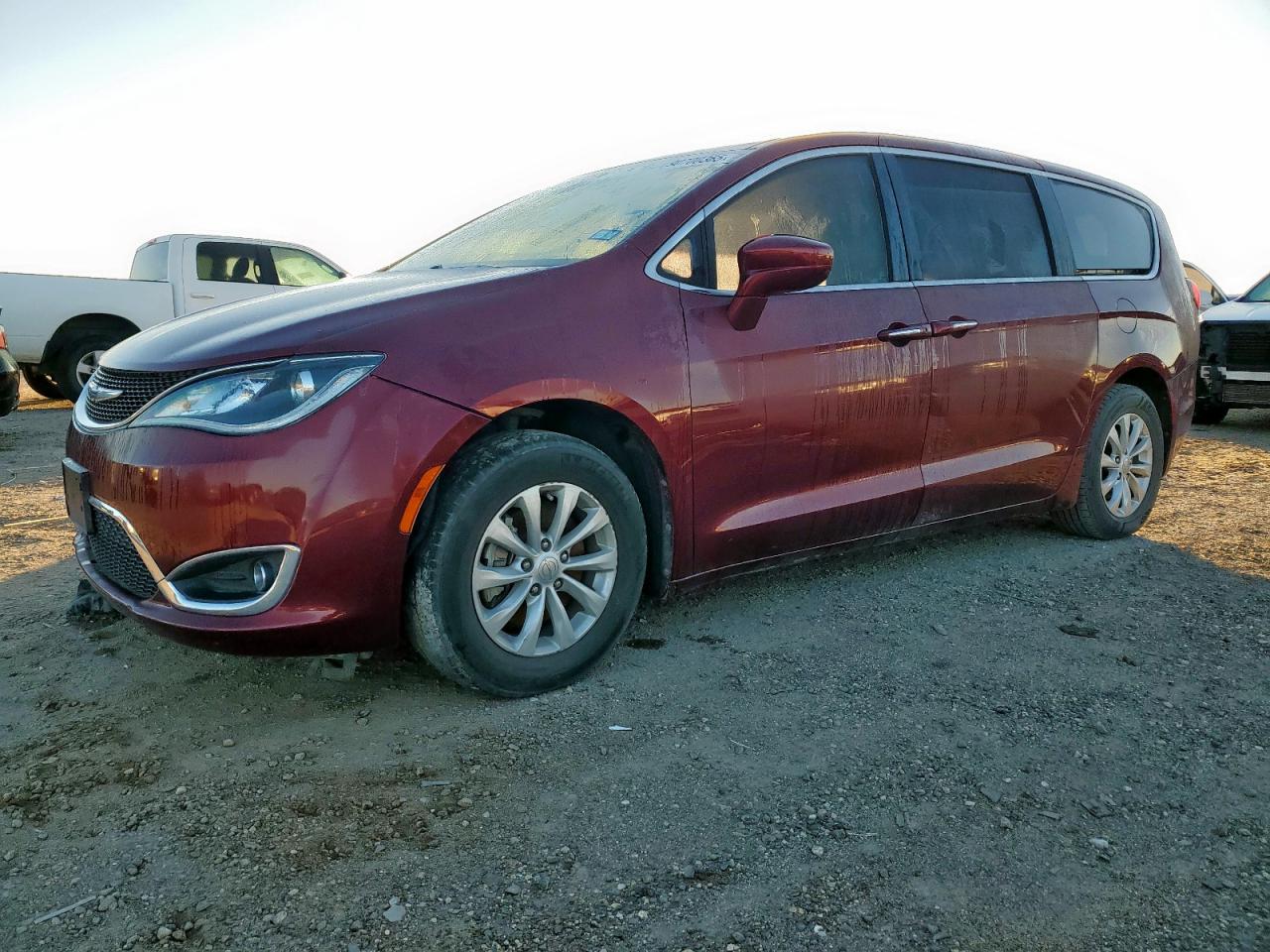 CHRYSLER PACIFICA TOURING PLUS