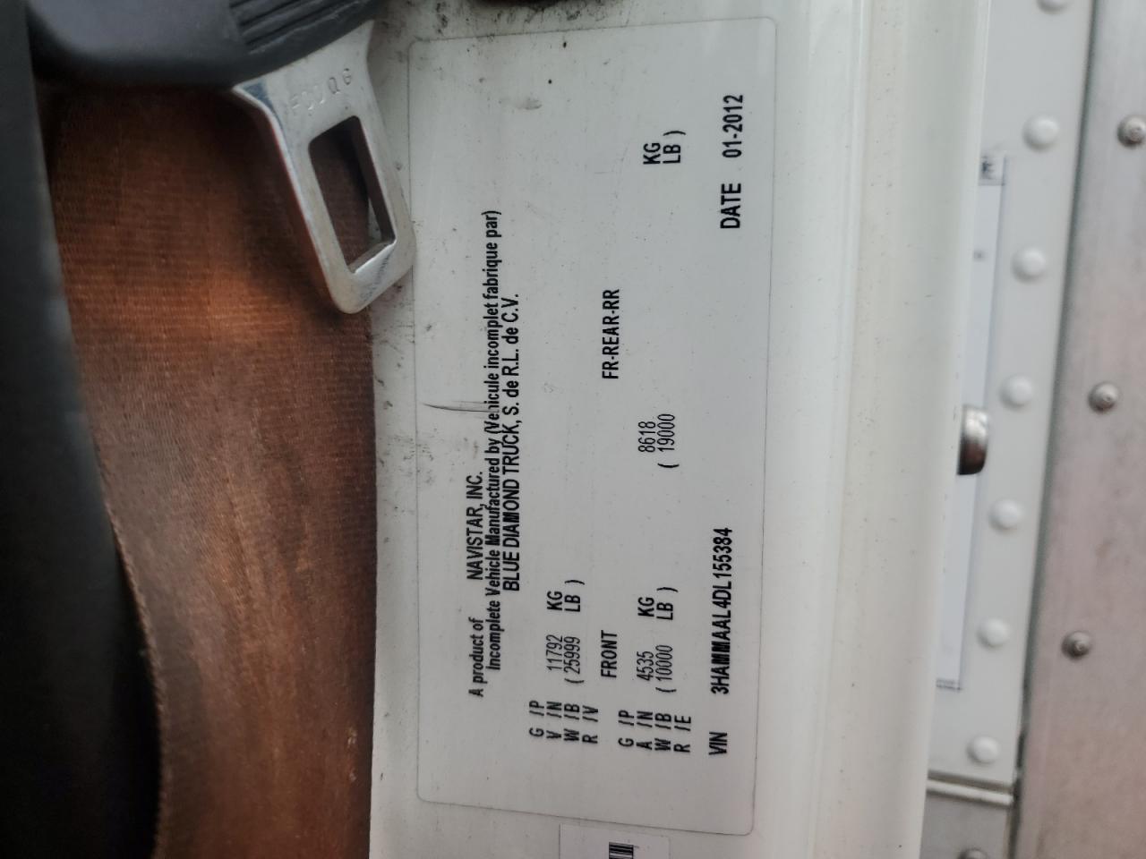 Lot #3275533713 2013 INTERNATIONAL 4300