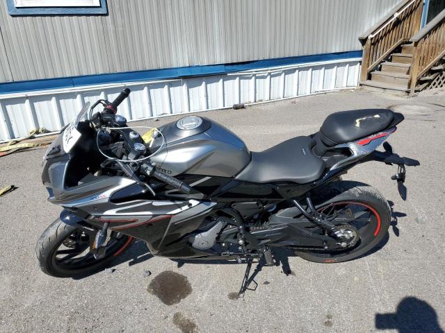 2023 CF MOTO 300SS - LCEPDPL36P6001274