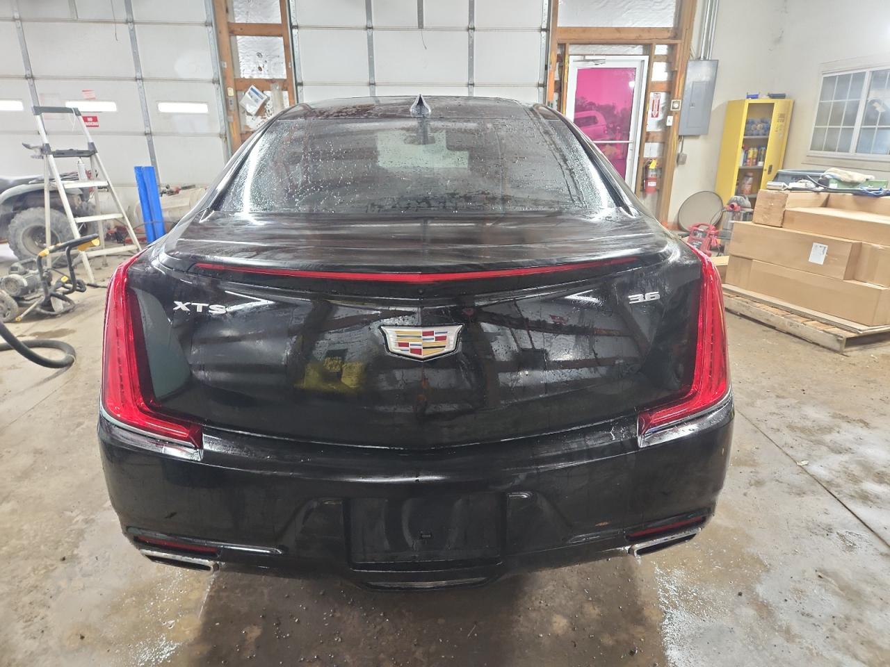 CADILLAC XTS LUXURY