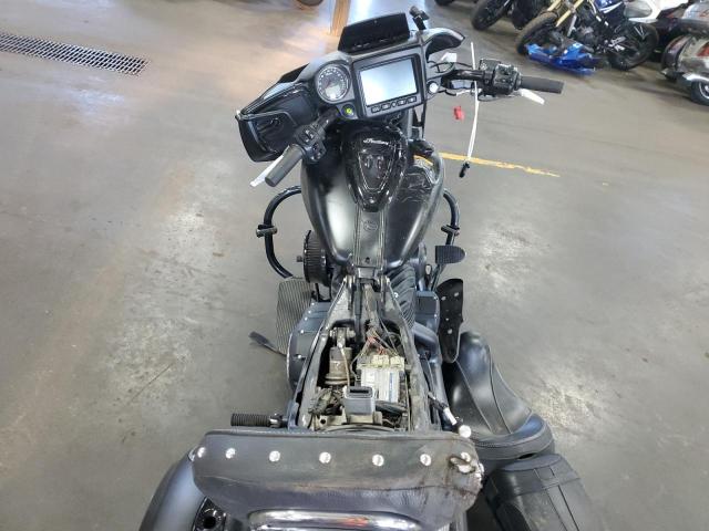 2018 INDIAN MOTORCYCLE CO. CHIEFTAIN DARK HORSE 56KTCDAA3J3357010