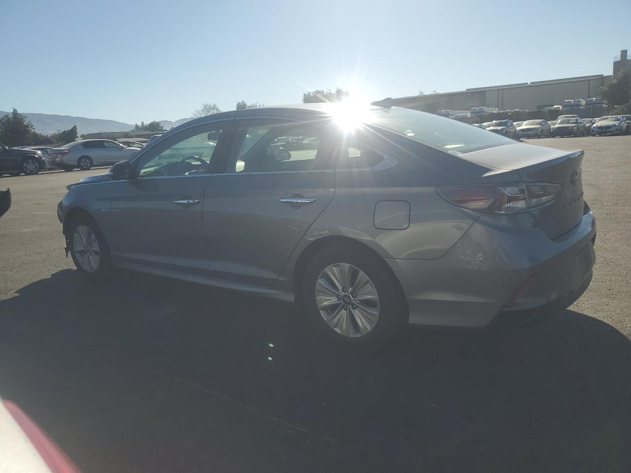 HYUNDAI SONATA HYBRID