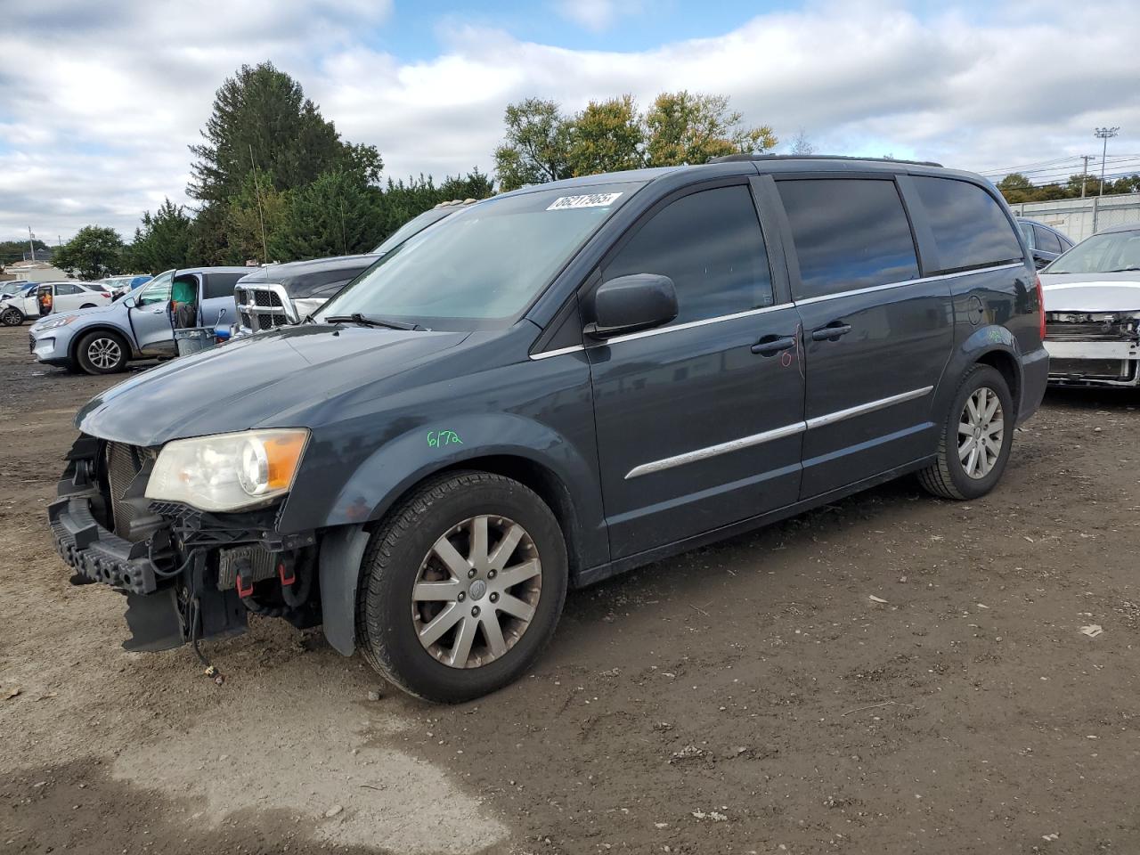 CHRYSLER TOWN & COUNTRY TOURING