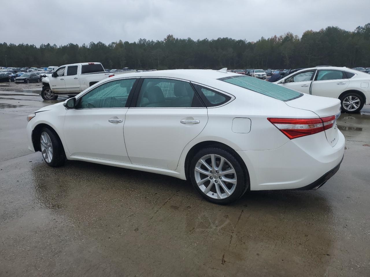 TOYOTA AVALON BASE