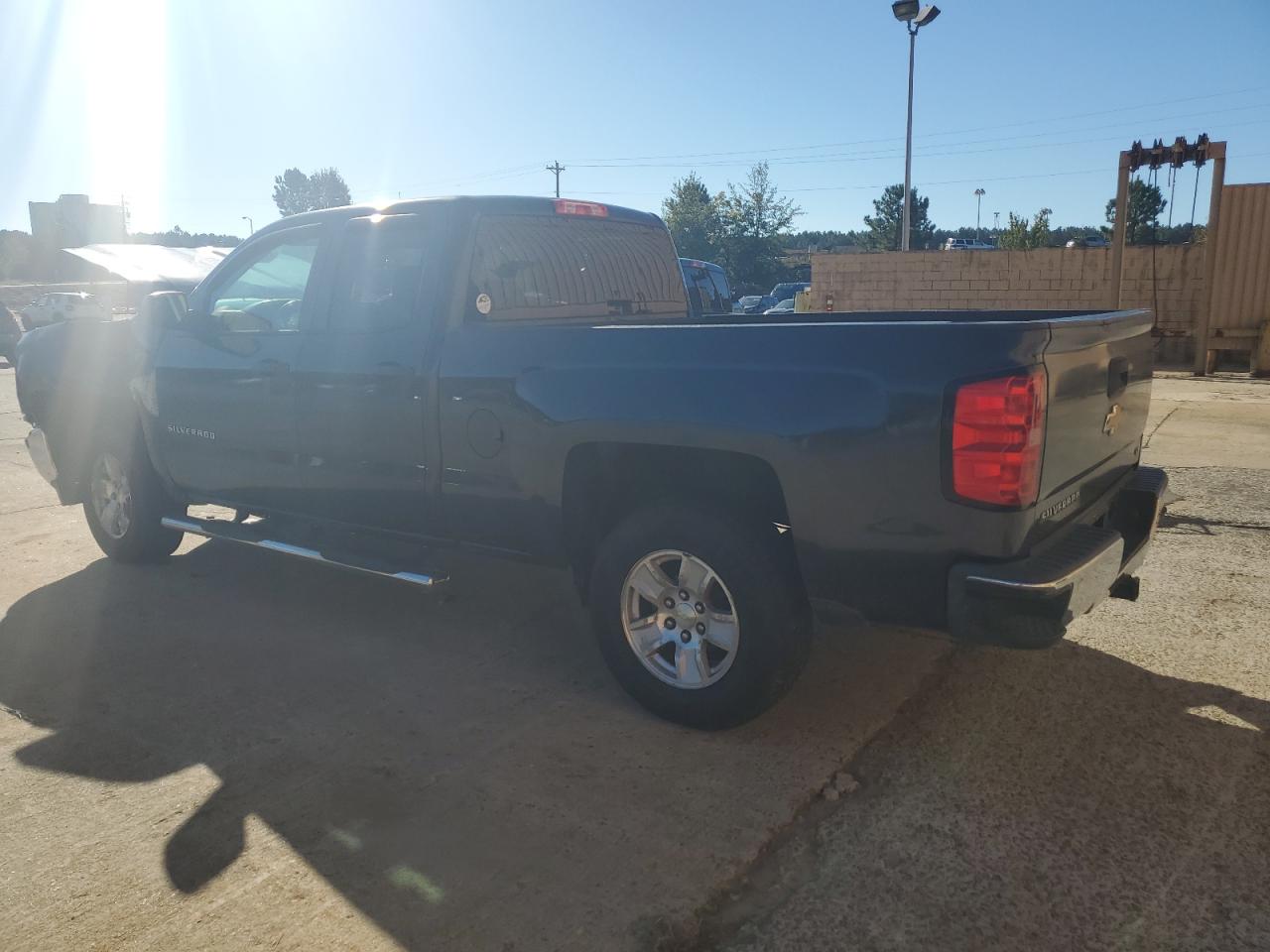 CHEVROLET SILVERADO C1500 LT