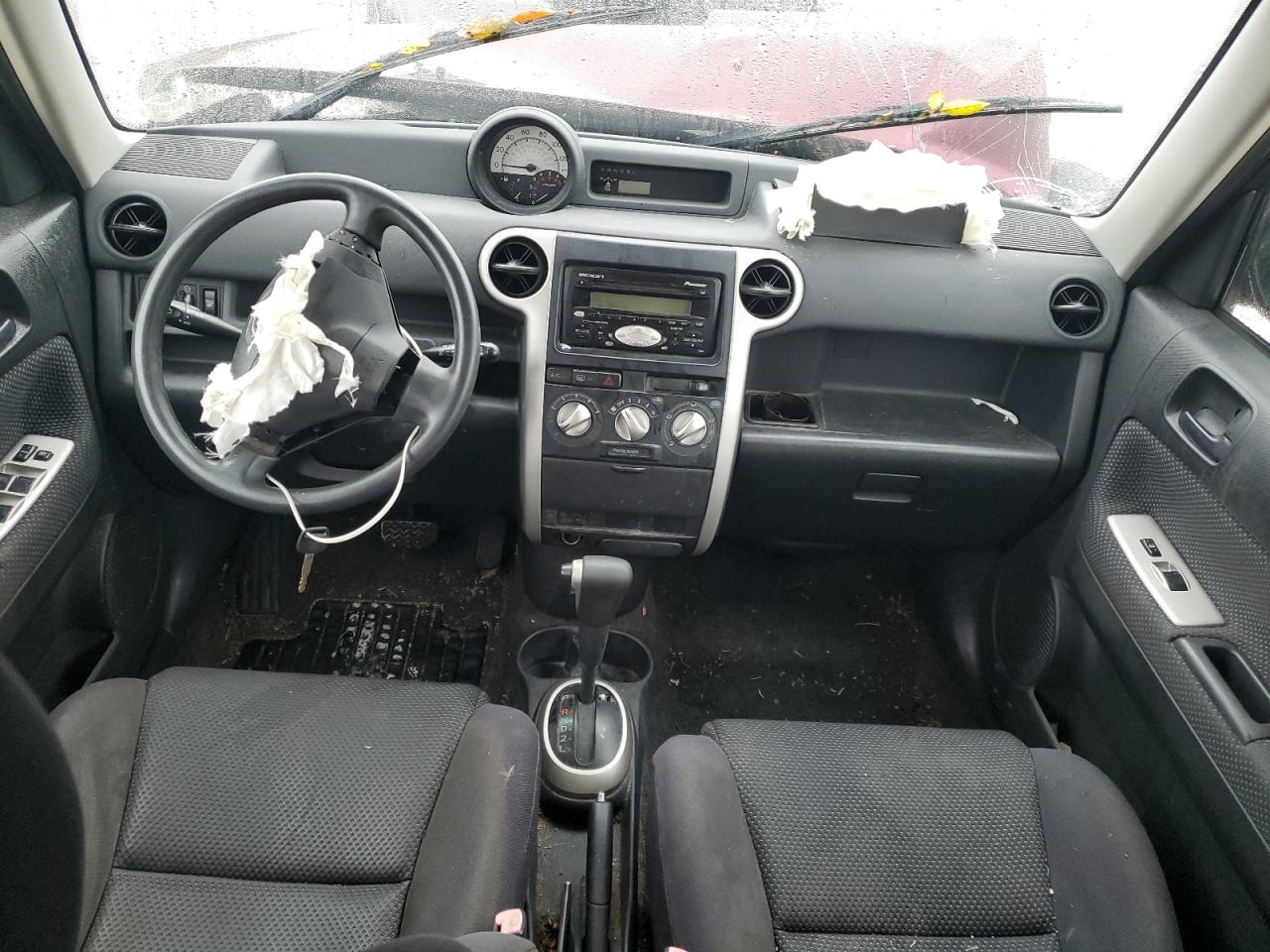 Lot #3291437134 2004 TOYOTA SCION XB