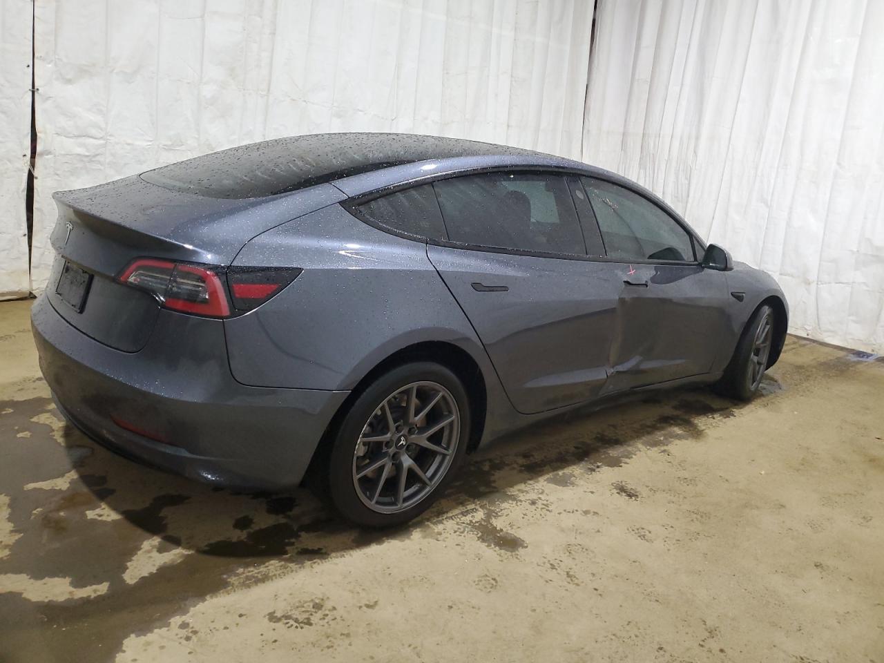 Lot #3309581557 2023 TESLA MODEL 3