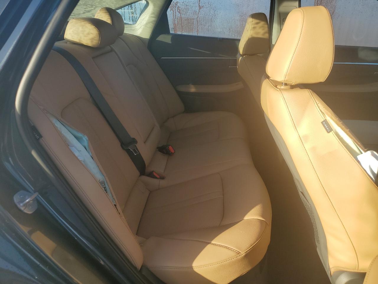 HYUNDAI SONATA HYBRID