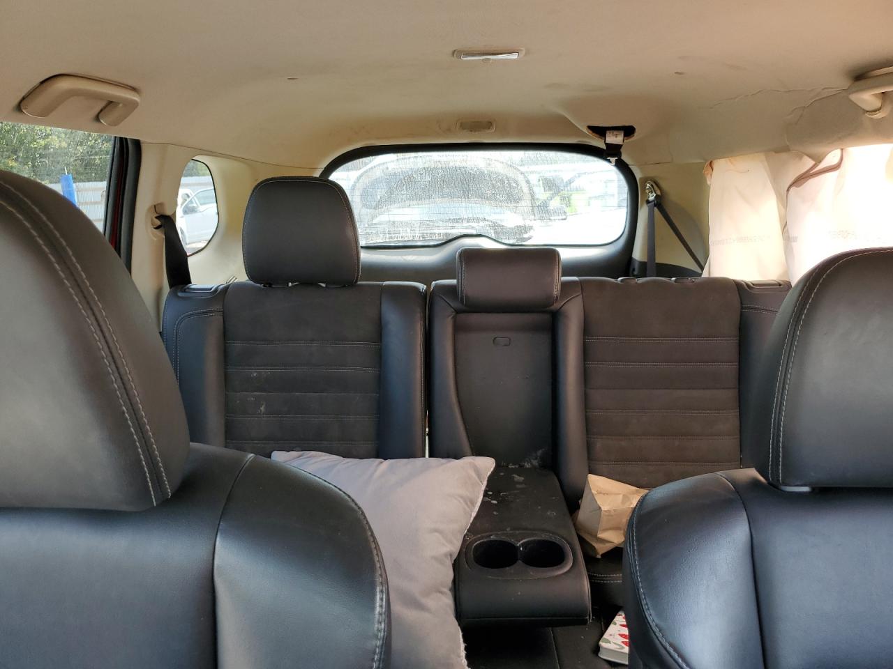 MITSUBISHI OUTLANDER SE