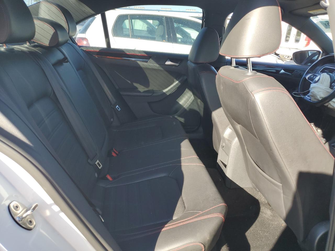 VOLKSWAGEN JETTA GLI