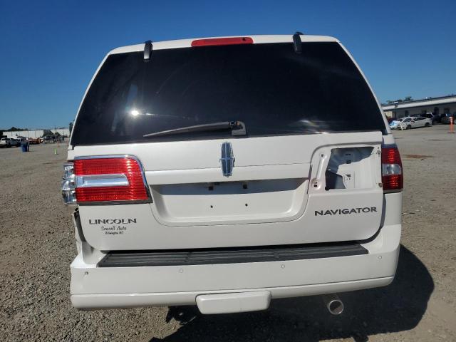 2011 LINCOLN NAVIGATOR - 5LMJJ2J51BEJ08522