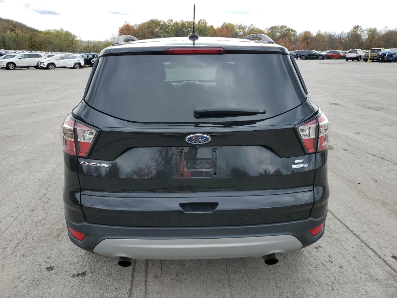 FORD ESCAPE SE
