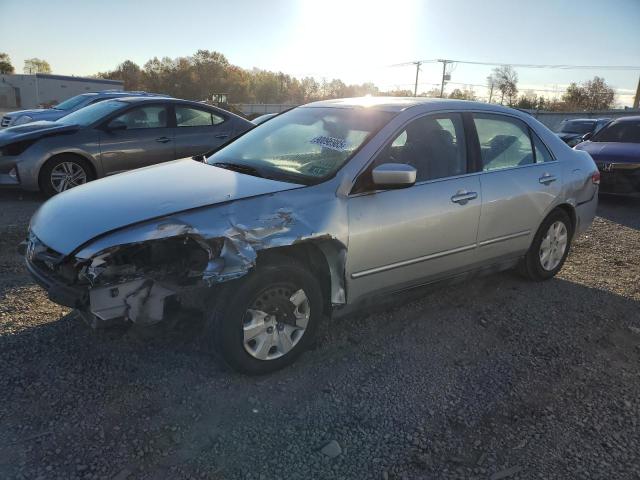 Global Auto Auctions: 2004 HONDA ACCORD LX