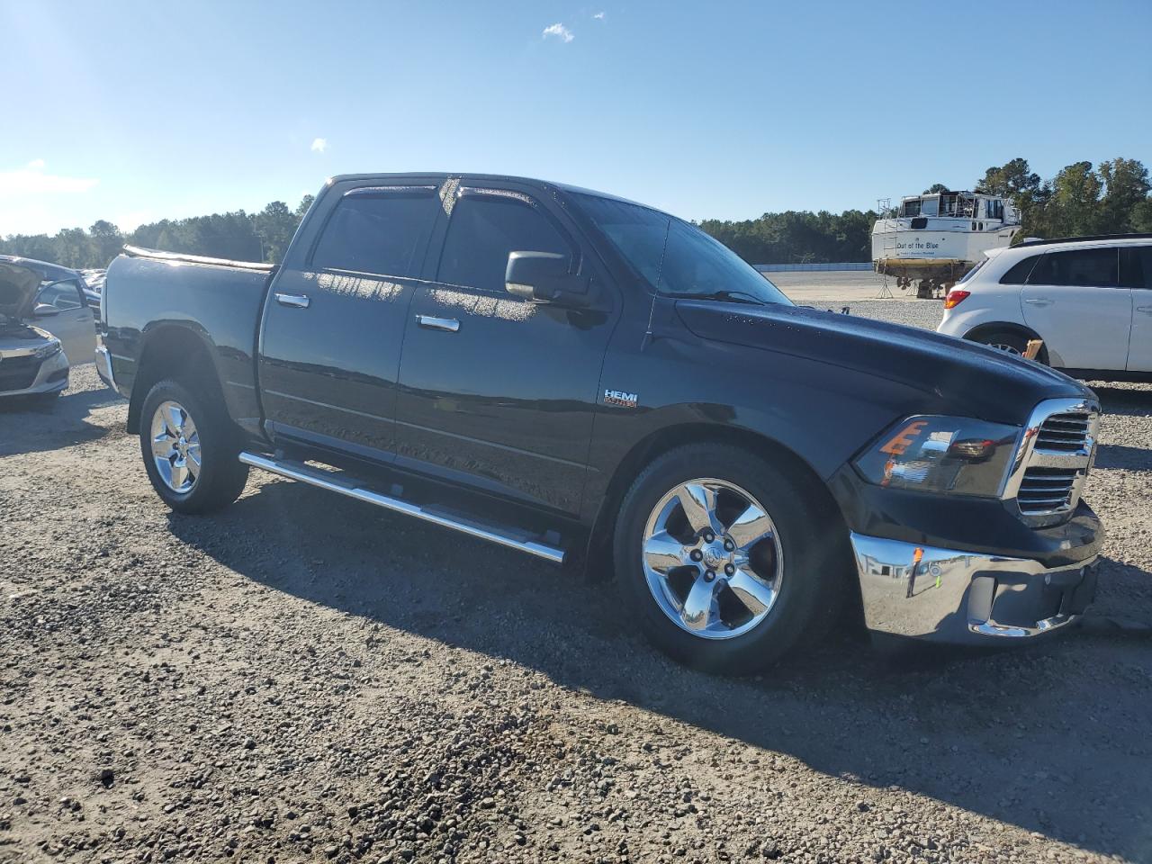 RAM 1500 SLT