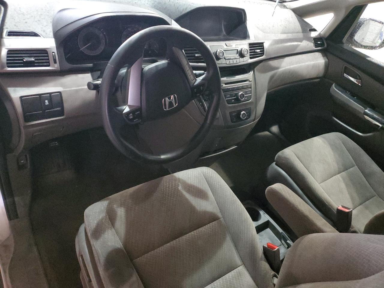 Lot #3284010858 2014 HONDA ODYSSEY LX