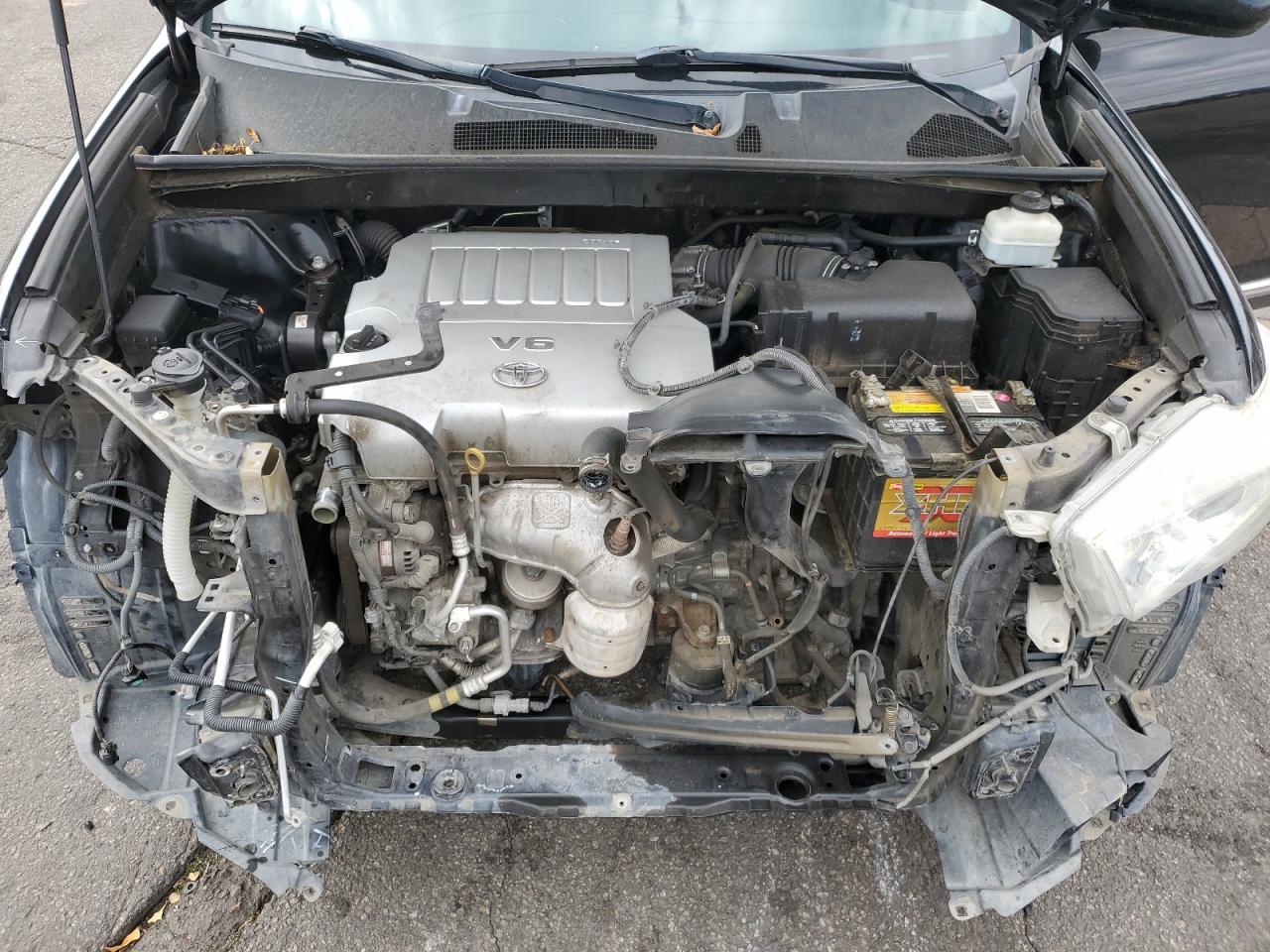 TOYOTA HIGHLANDER BASE