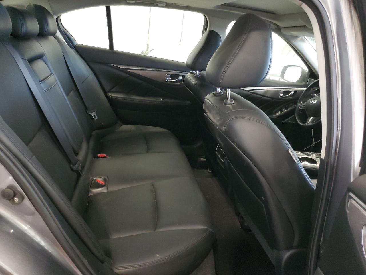 INFINITI Q50 PREMIUM