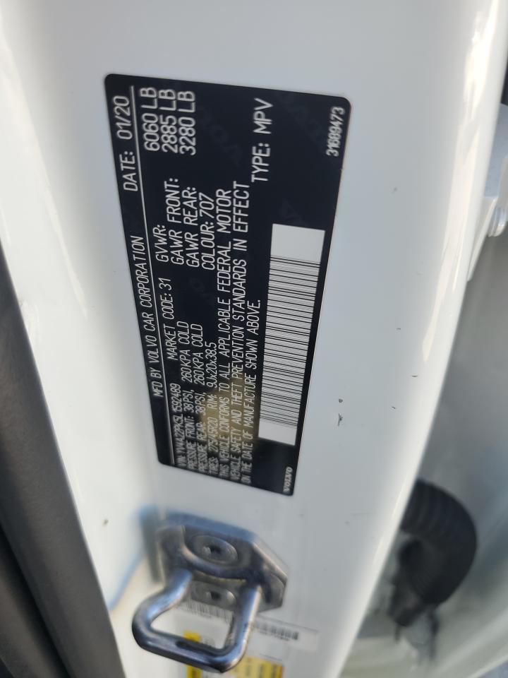 VOLVO XC90 T6 MOMENTUM