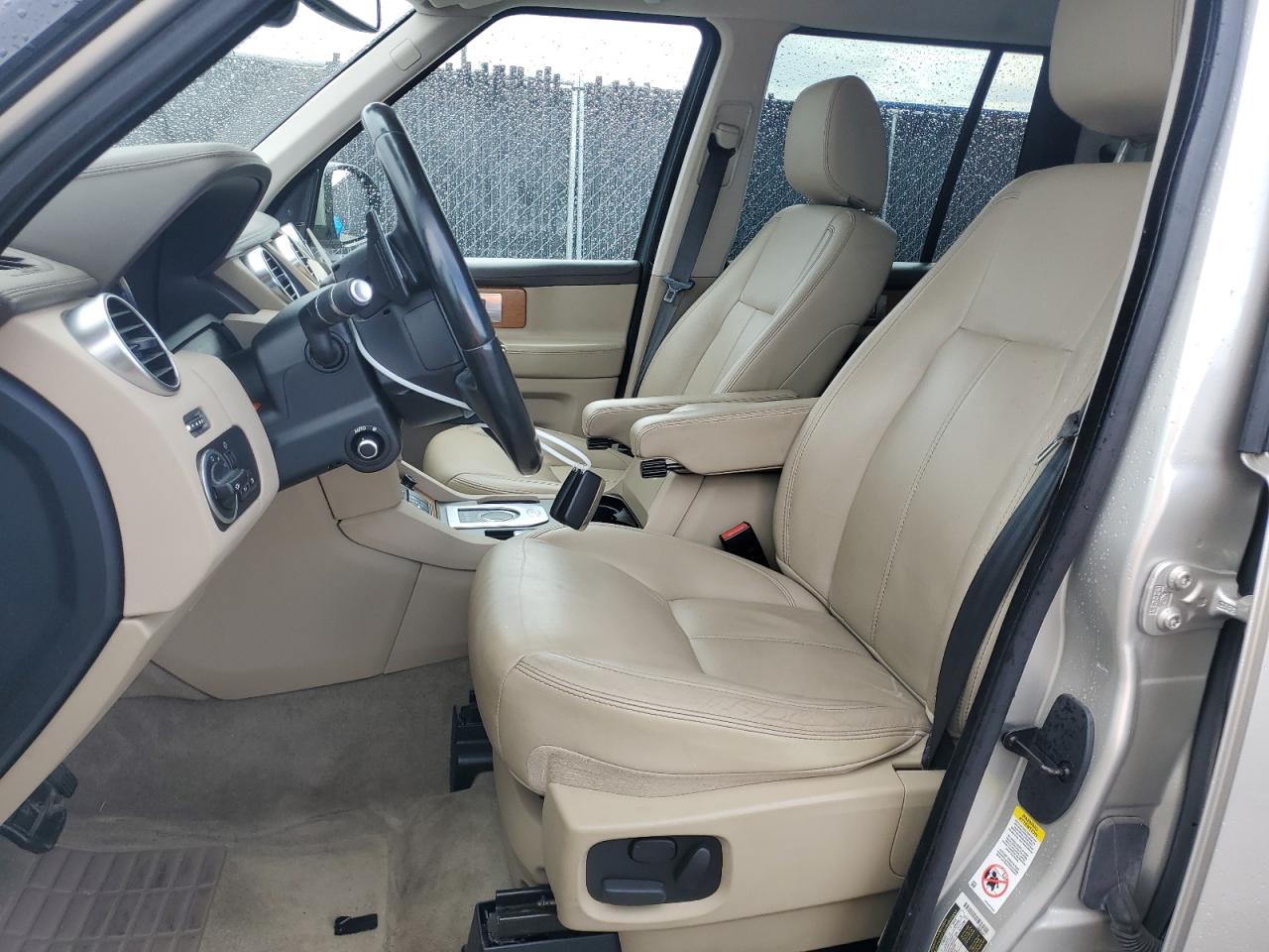 LAND ROVER LR4 HSE LUXURY